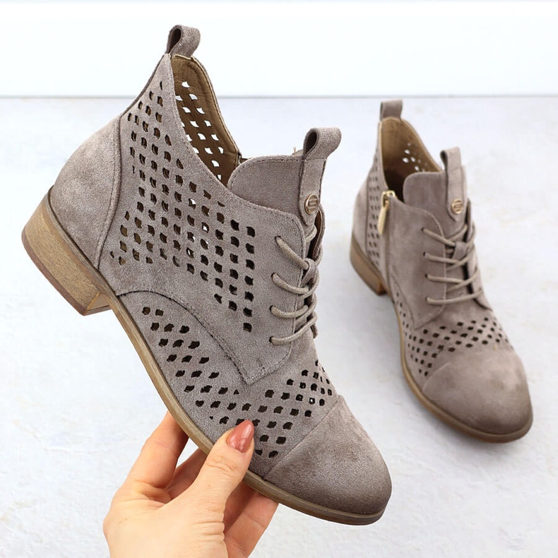 Frauen Openwork -Stiefel Wildleder Khaki Potocki SZ12091 grün