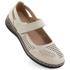 Frauenschuhe mit offener Arbeit beige Unisoft 7026