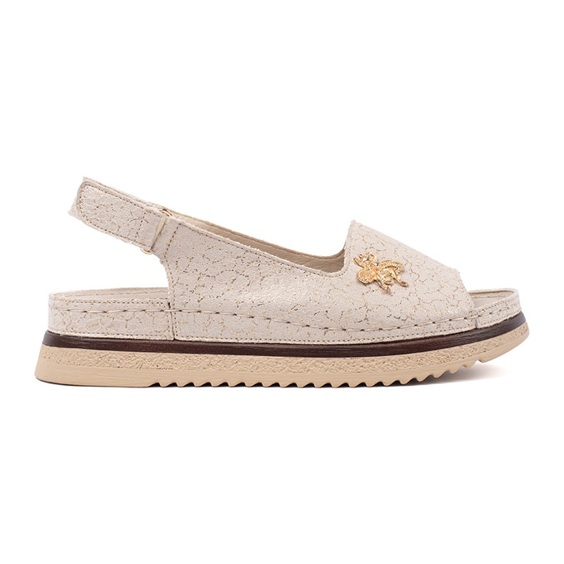 Goodin Beige Sandalen auf der Plattform mit einer Pin