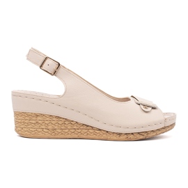 Goodin Leichte Sandalen auf einem niedrigen Keil beige