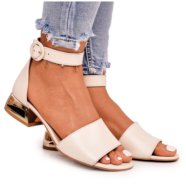 Ledersandalen mit goldenen Absätzen Laura Messi 2143 Beige