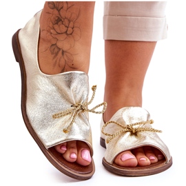 Frauen -Leder -Ballerinas Zazoo 2660/064 PLN golden