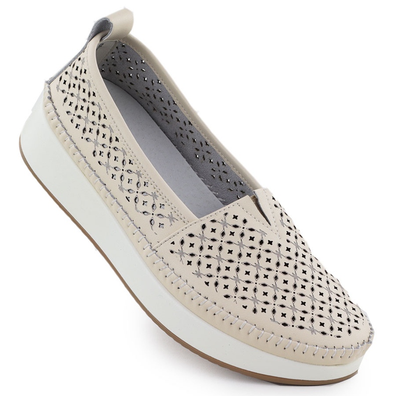 Openwork Lederschuhe auf der Filippo 4555 Beige Plattform