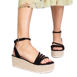Schwarze Espadrilles-Sandalen auf der Plattform