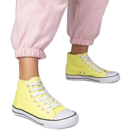 Gelbe klassische Knöchel -Turnschuhe