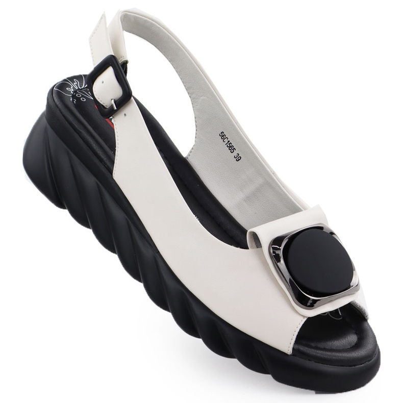 Damen -Ledersandalen auf Keilcream Artiker 56C1565 cremig