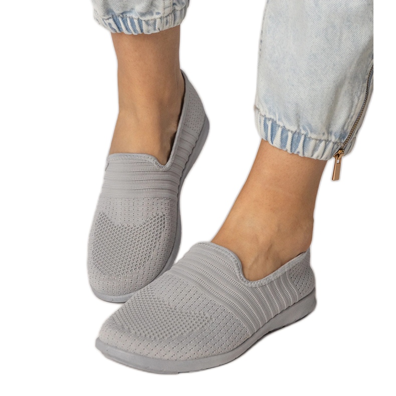 Graue Frauen -Sneaker