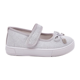Kinder -Ballerinas mit einem silbernen Bug silber-