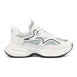 Shelvt Weiße und grüne Turnschuhe mit dekorativen Einsätzen