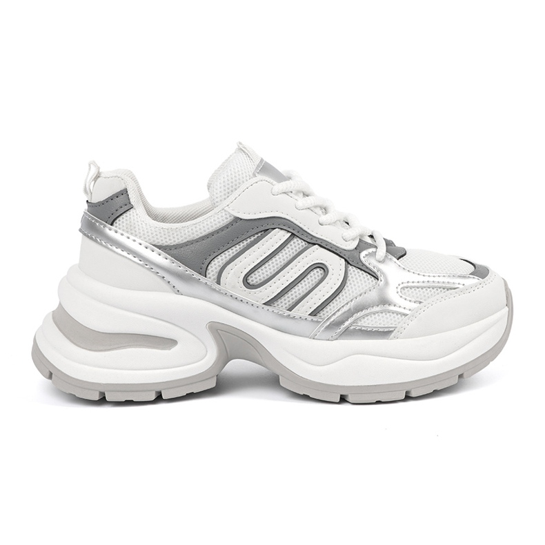 Weiße Frauen -Turnschuhe mit silbernen Einsätzen