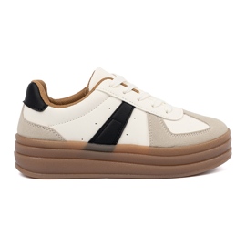 Shelvt Beige Sportschuhe für Damen
