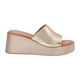 Inna Damenflip flops auf einem Keil Eco Leder golden