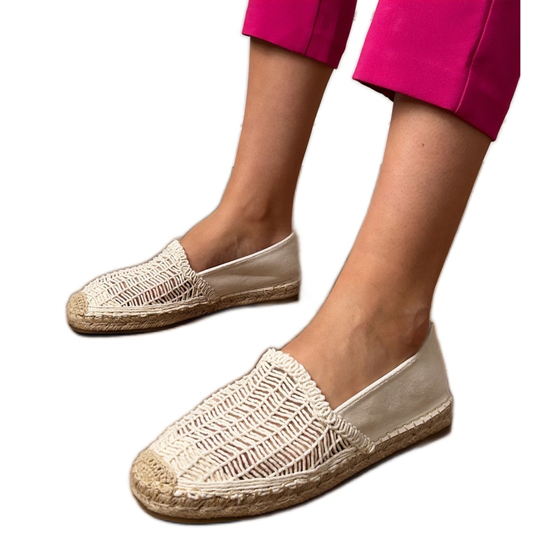 Beige Openwork Espadrilles auf der Plattform
