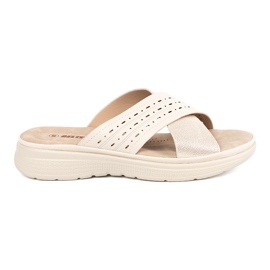 Leicht Beige Flip Flops auf der Plattform
