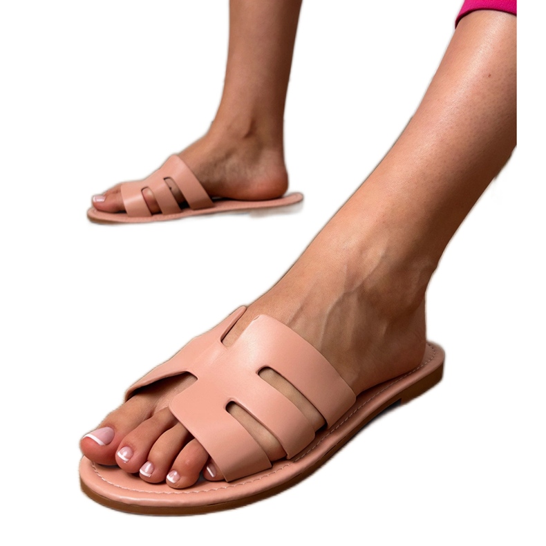 Pink Flip -flops mit Ausschnitten dekoriert rosa