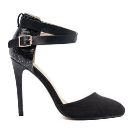 Goodin Schwarze High Heels mit einem Gürtel um den Knöchel