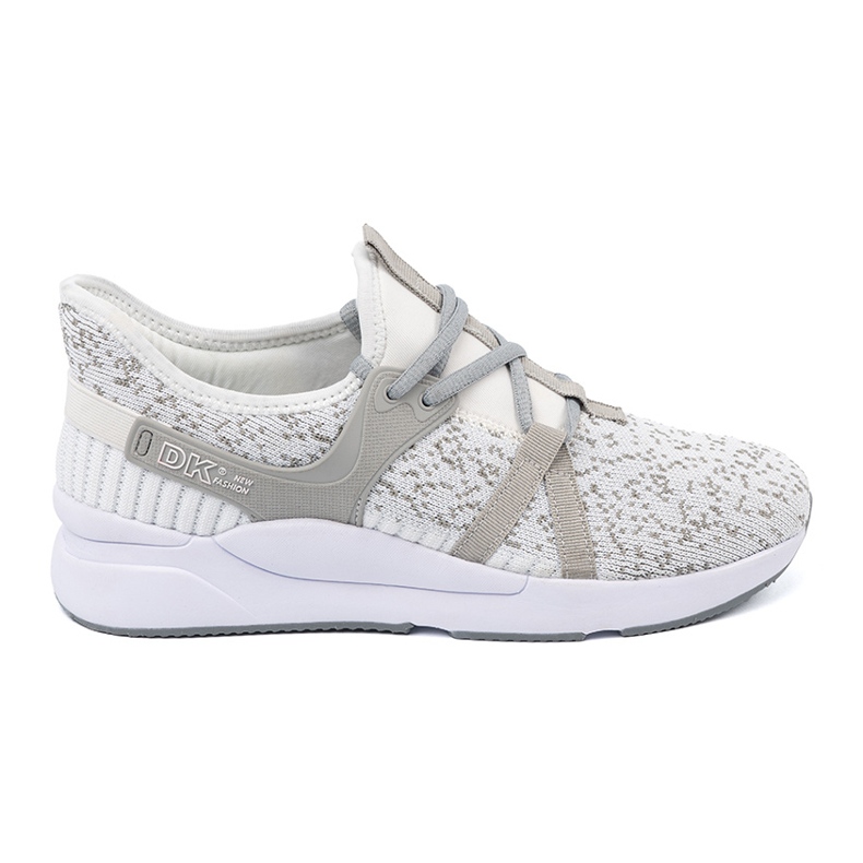 Weißen Sportschuhe