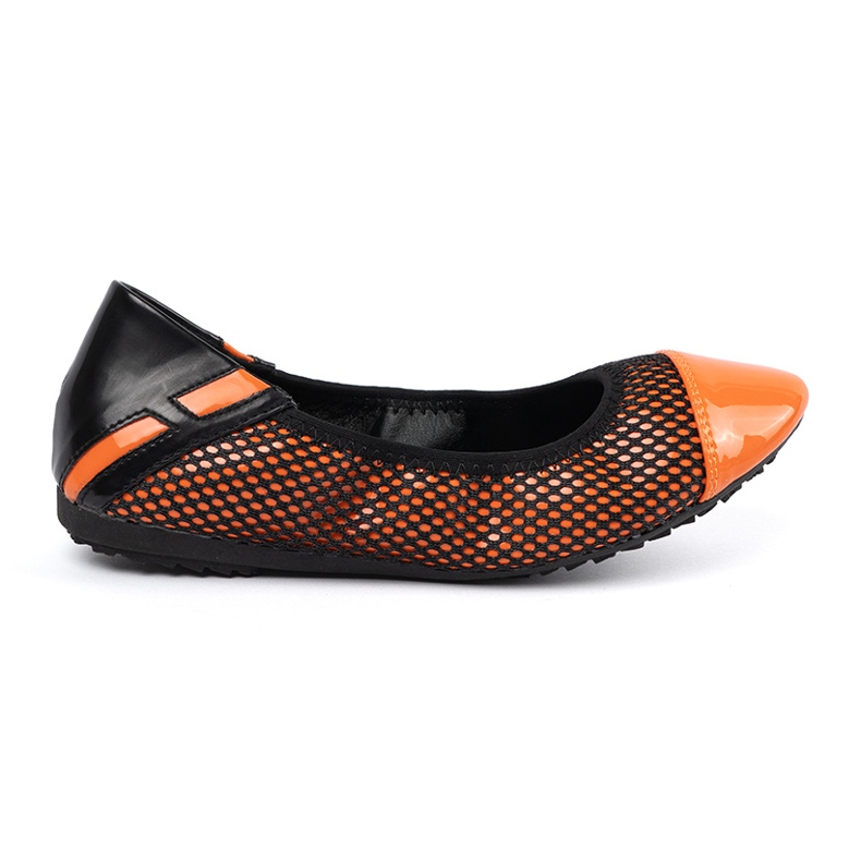 Orangen -Ballerinas mit schwarzem Netz