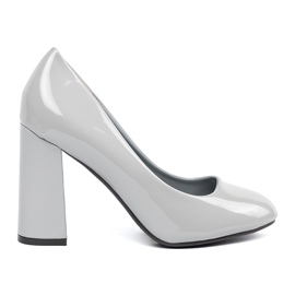 Seastar Hellgrau lackierte Pumpen