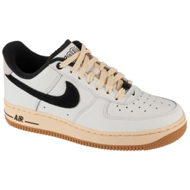 Nike Air Force 1 07 Schuhe in DR0148-101 weiß