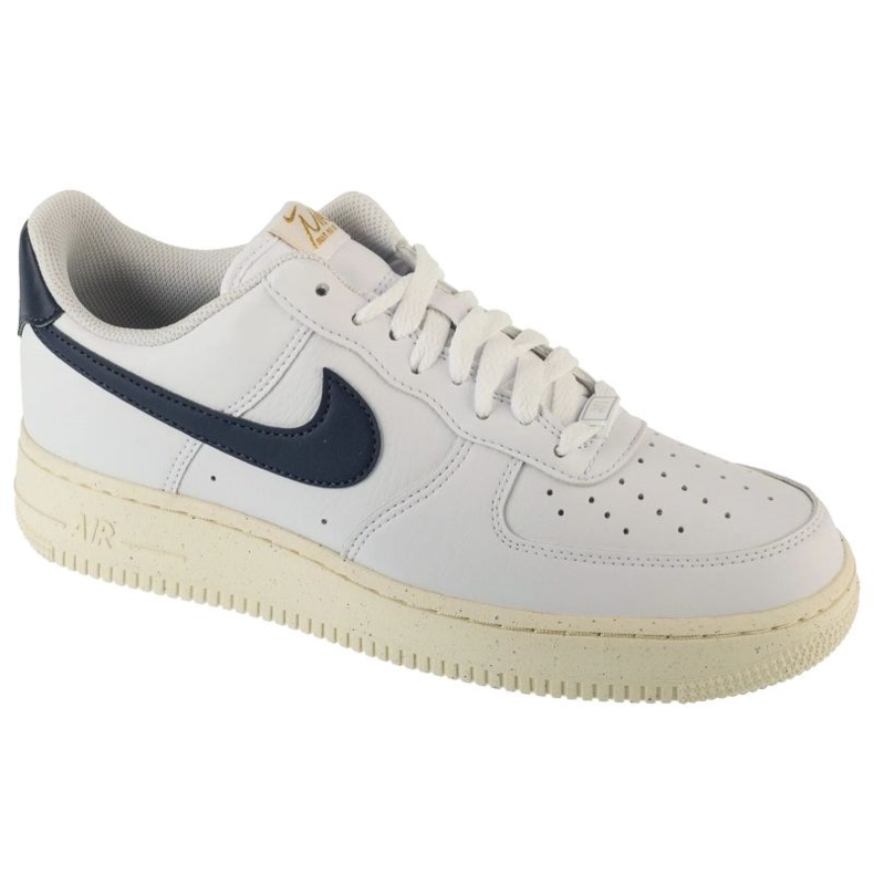 Nike Air Force Low 1 07 Schuhe in FZ6768-100 weiß