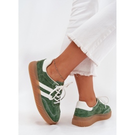 Boto Wildleder -Turnschuhe für Frauen auf der Green Venera -Plattform grün