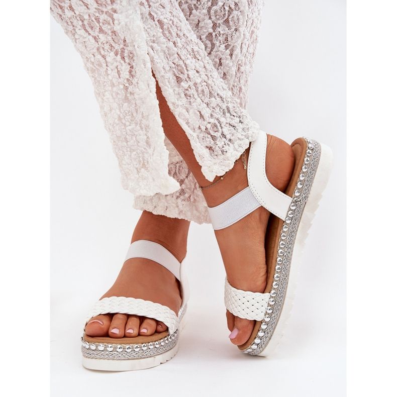 Boto Frauensandalen mit Geflecht auf der dekorierten Plattform White Velara weiß