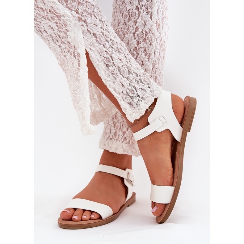 Boto Flach -geköpfte Frauen Sandalen Öko -Leder weiß Kivara