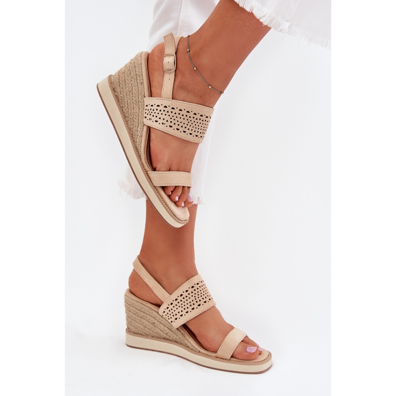 Boto Openwork -Sandalen für Frauen für Keil mit einem beige Zolira -Geflecht