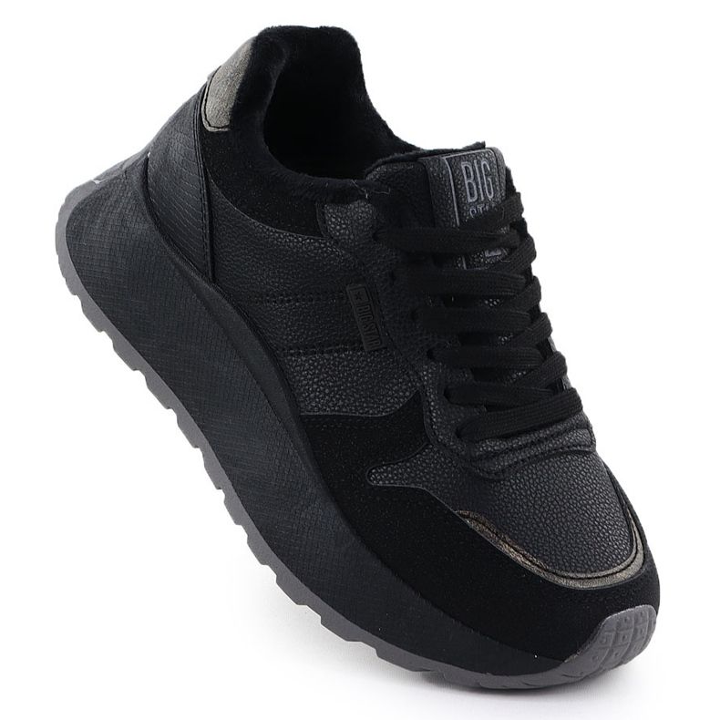 Schuhe isoliert auf der Black Big Star SS274007 -Plattform