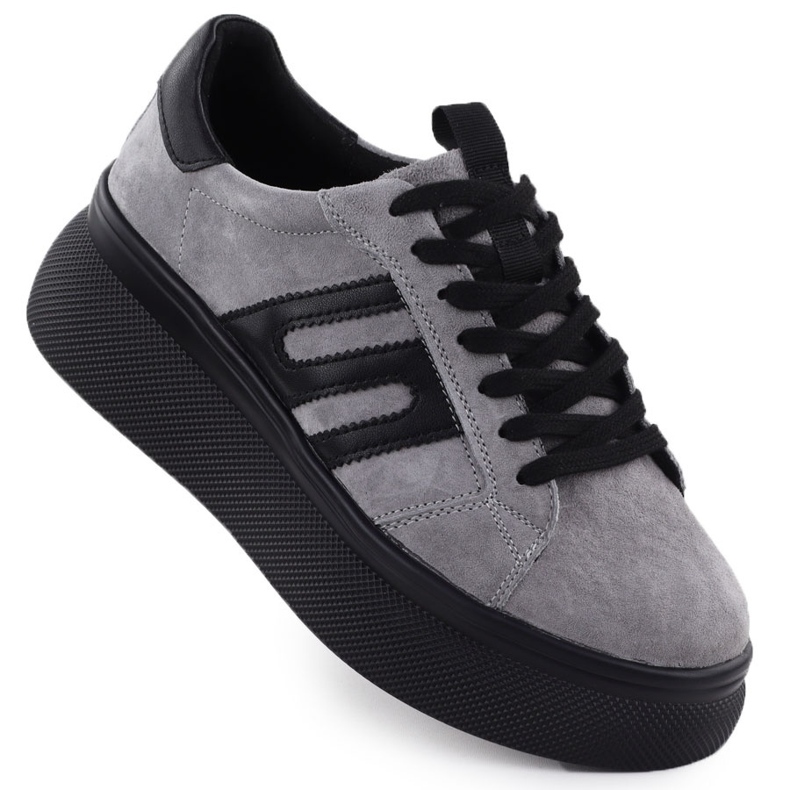 Damen -Lederschuhe Sneakers auf einem dicken alleinigen grauen Filippo DP7175