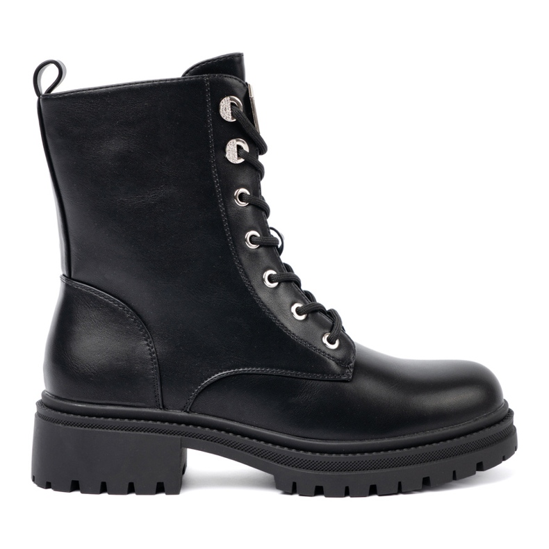 Shelvt Schwarz geschnürte Taschen mit einer Metalldekoration