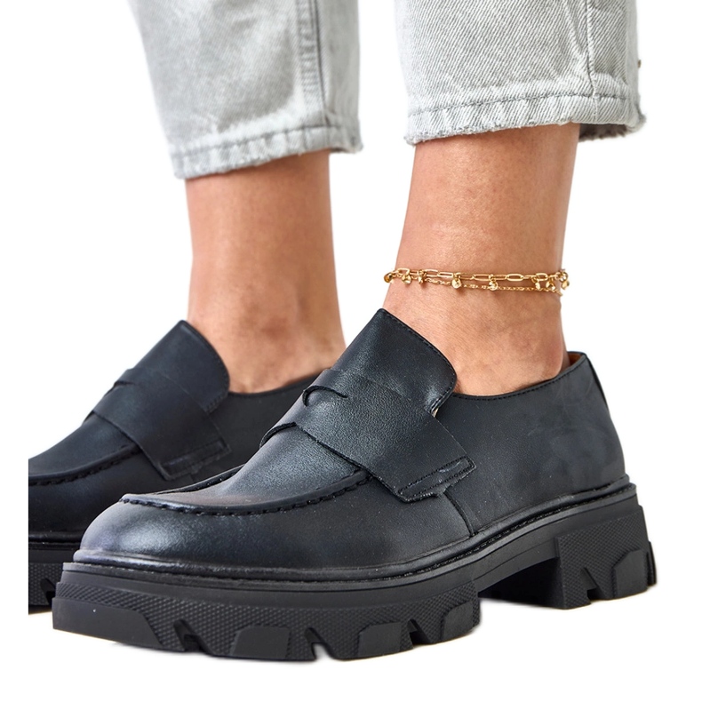 Schwarze Frauenkaser -Mokassin KIRNA