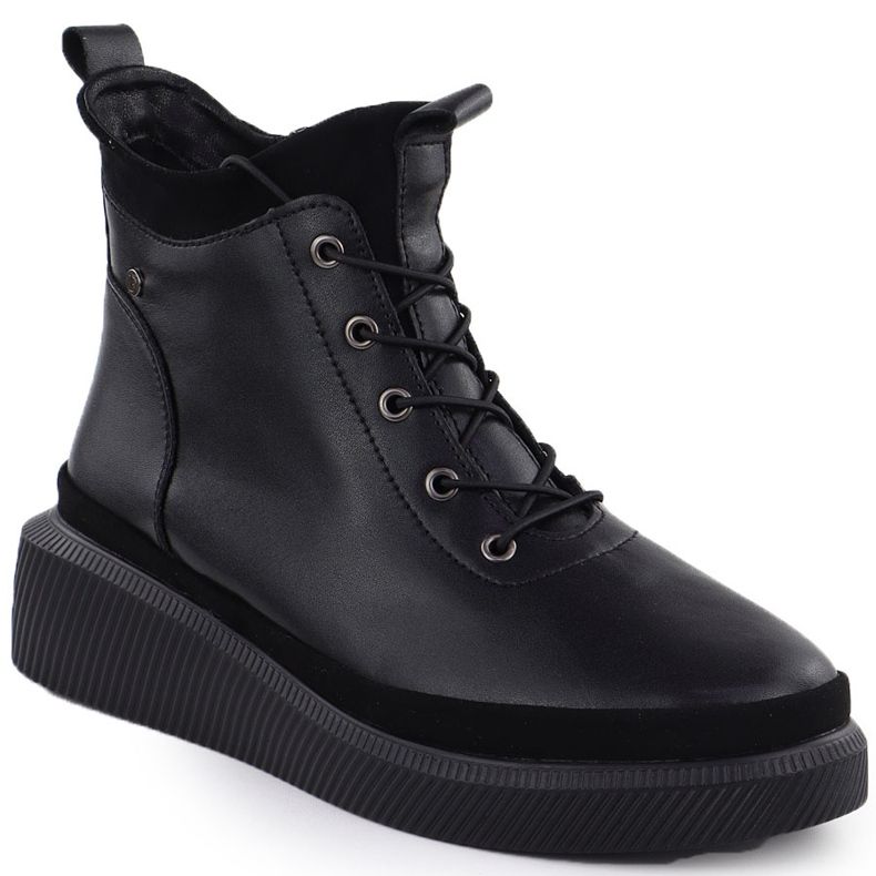 Frauen Lederstiefel auf der Plattform isolierte schwarze Filippo DBT4799