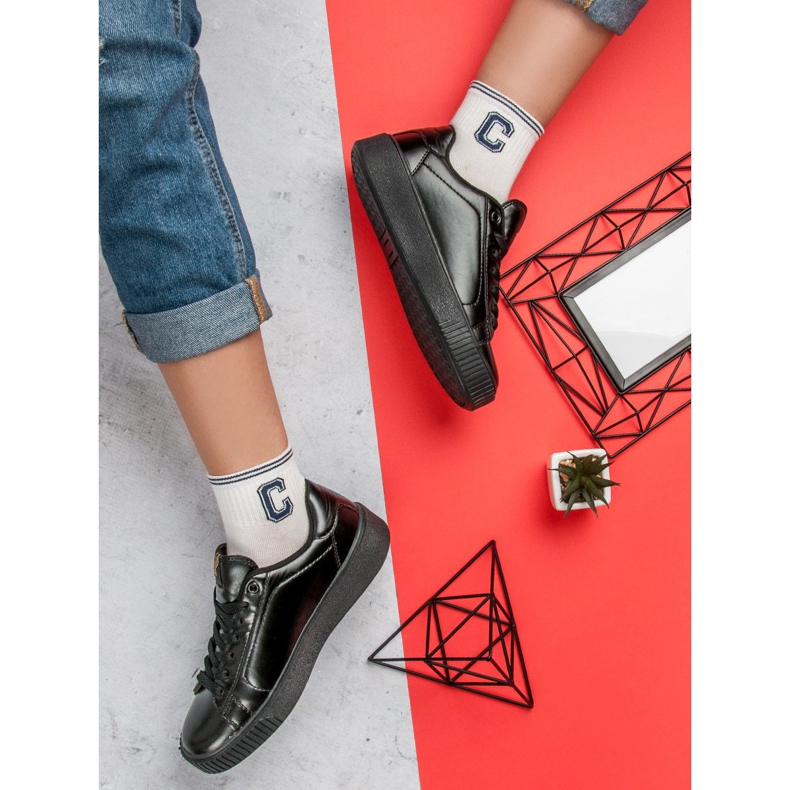 Kylie Turnschuhe auf der Plattform schwarz