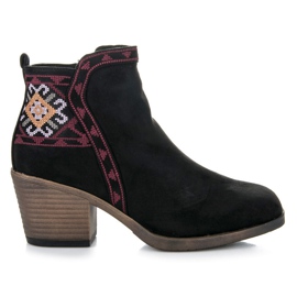 Kylie Stiefel mit ethnischem Muster schwarz