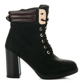 Seastar Arbeiter auf Stöckelschuhen schwarz