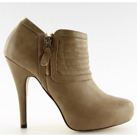 Stiefel auf der Plattform 200-80 khaki