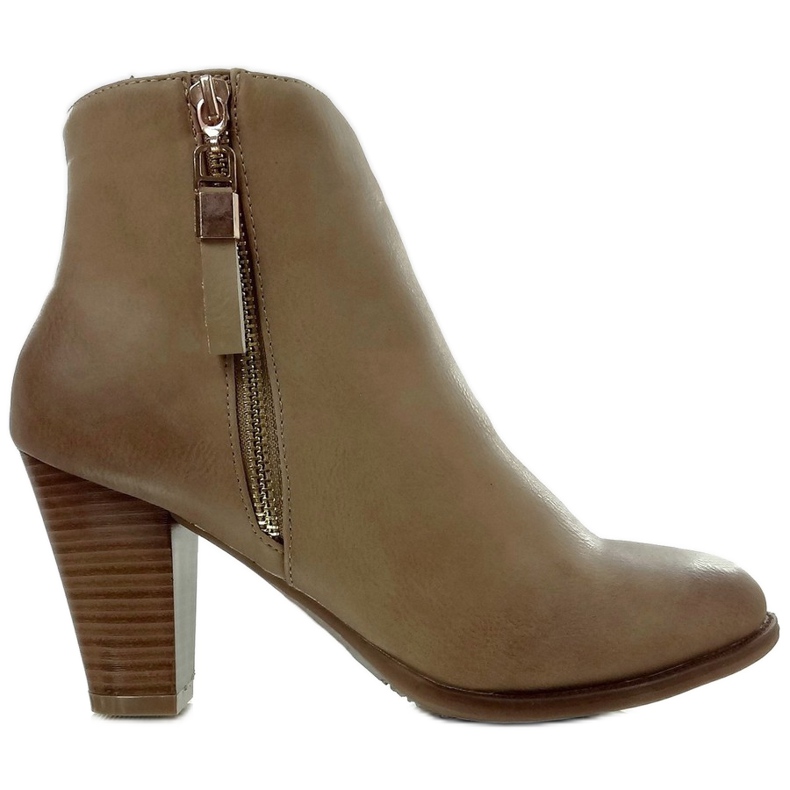 C51A Beige Stiefel mit geradem Absatz
