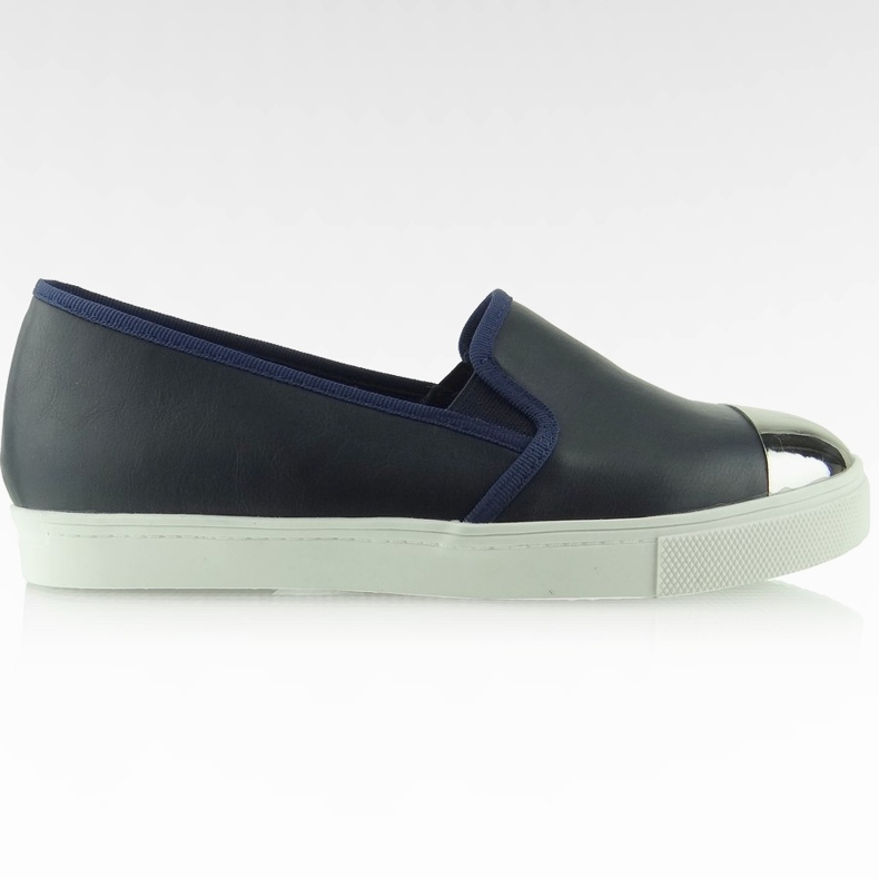 Slip-On mit Abzeichen an den Zehen Y632 Navy navy blau