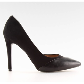 Pumps auf schwarzem Wildleder High Heel