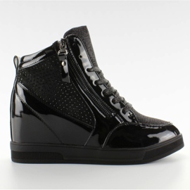 Turnschuhe R19 Schwarz