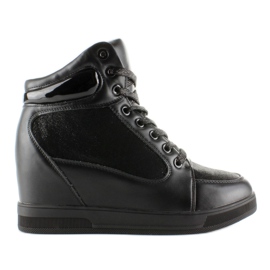 2017-3 Schwarze hohe Turnschuhe