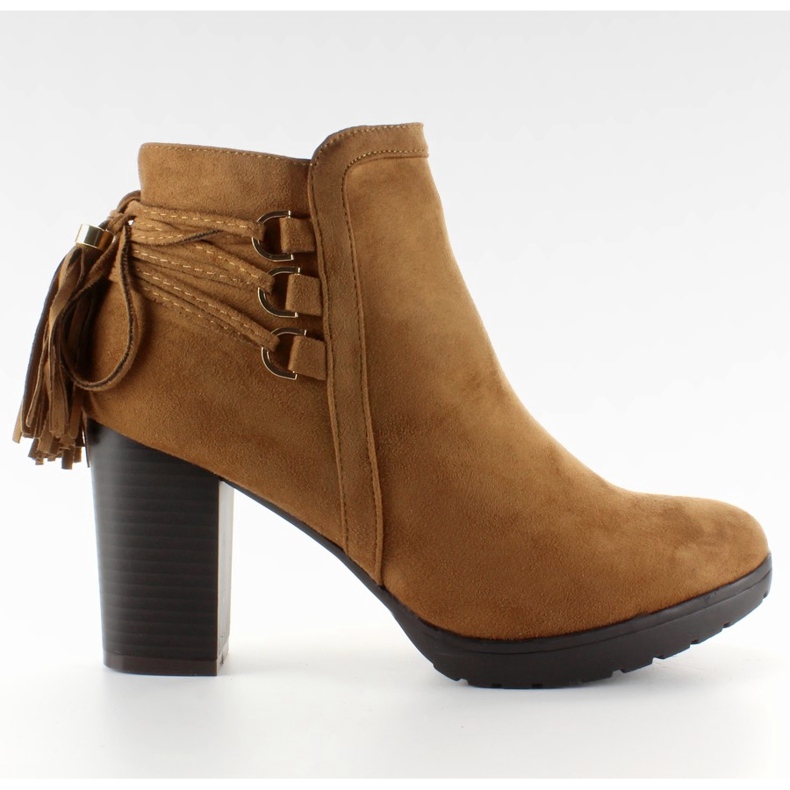 Stiefeletten mit dekorativer Schnürung Camel braun