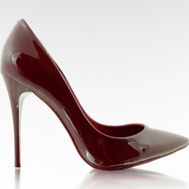 Glatt lackierte Stollen E396 D. Rot