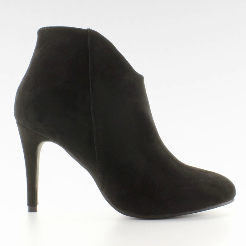 Stiefel mit Ausschnitt AT-0592-L Schwarz