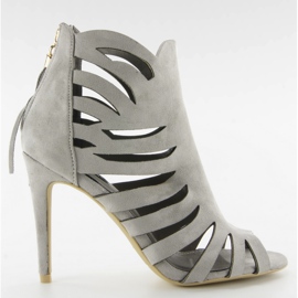 Openwork 1214 Graue Fransenabsätze