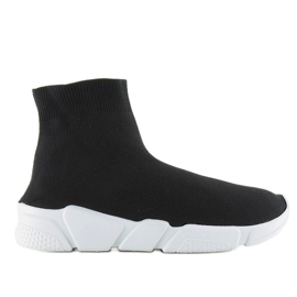 NB122p Sportschuhe mit schwarzen Socken