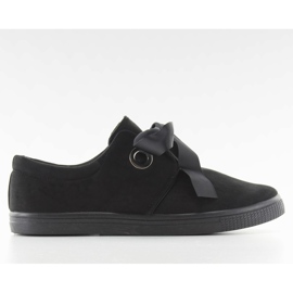 Turnschuhe mit einem schwarzen Band JX49 gebunden