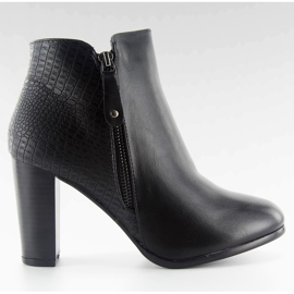 Stiefel mit hohen absätzen f815 schwarz